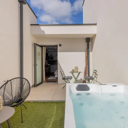 Le Chene Dore Cosy Jacuzzi Prive Acces A Pieds Centre Touristique Apartmán *